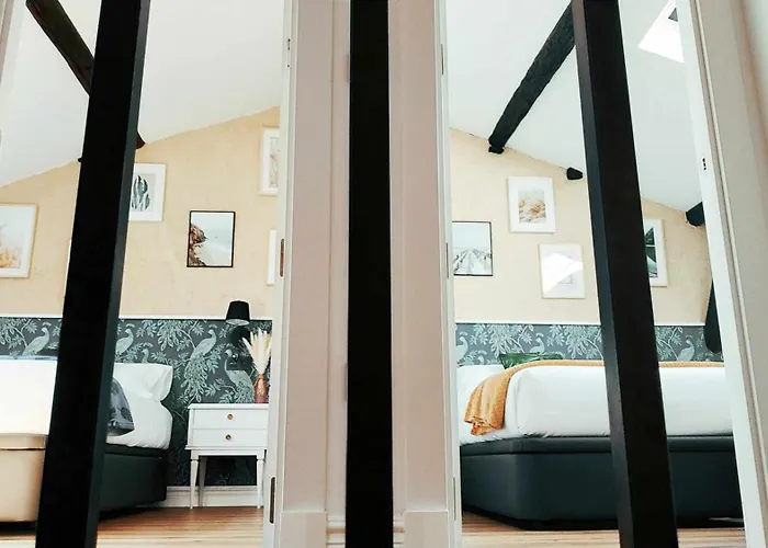 Hébergement de vacances La Mona *