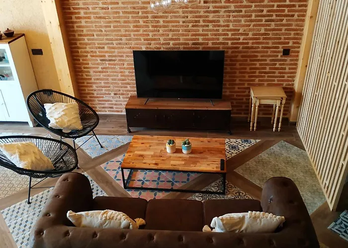 Hébergement de vacances La Mona *